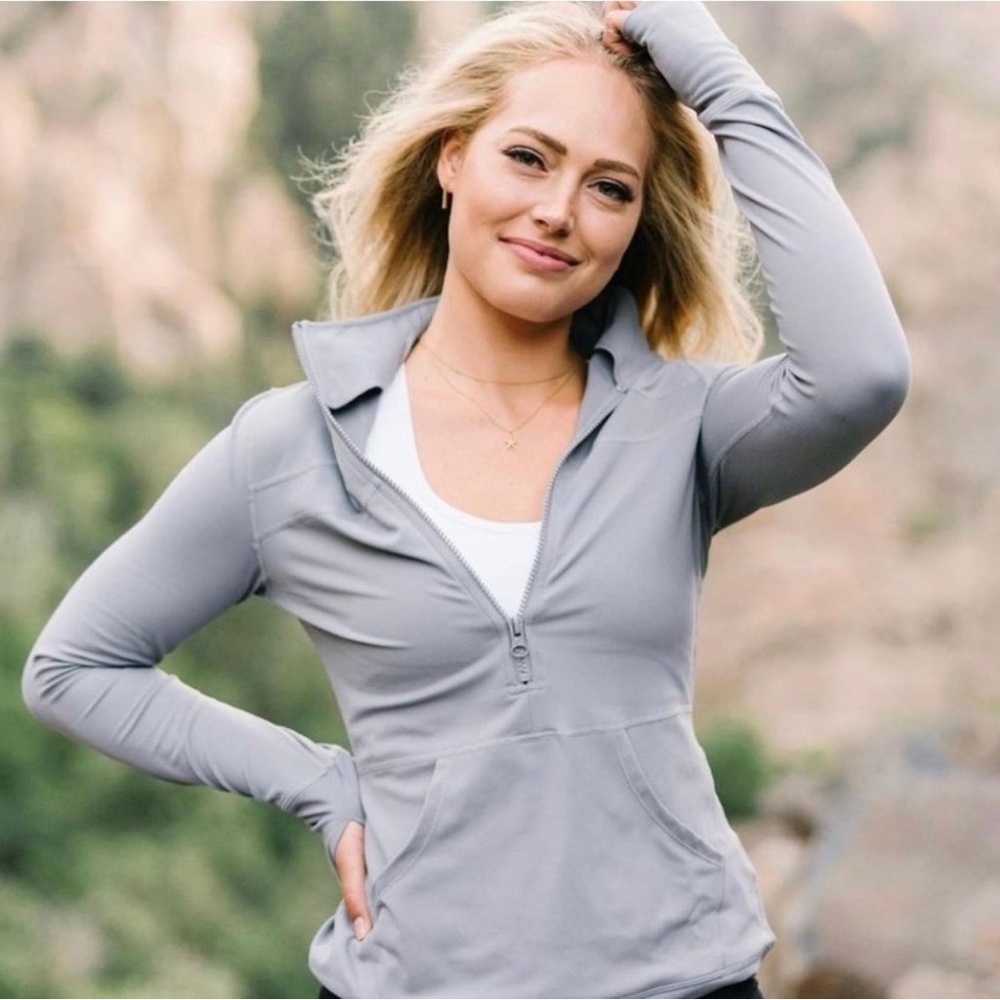 Zyia Active Grey Pocket 1/2 Zip Pullover
